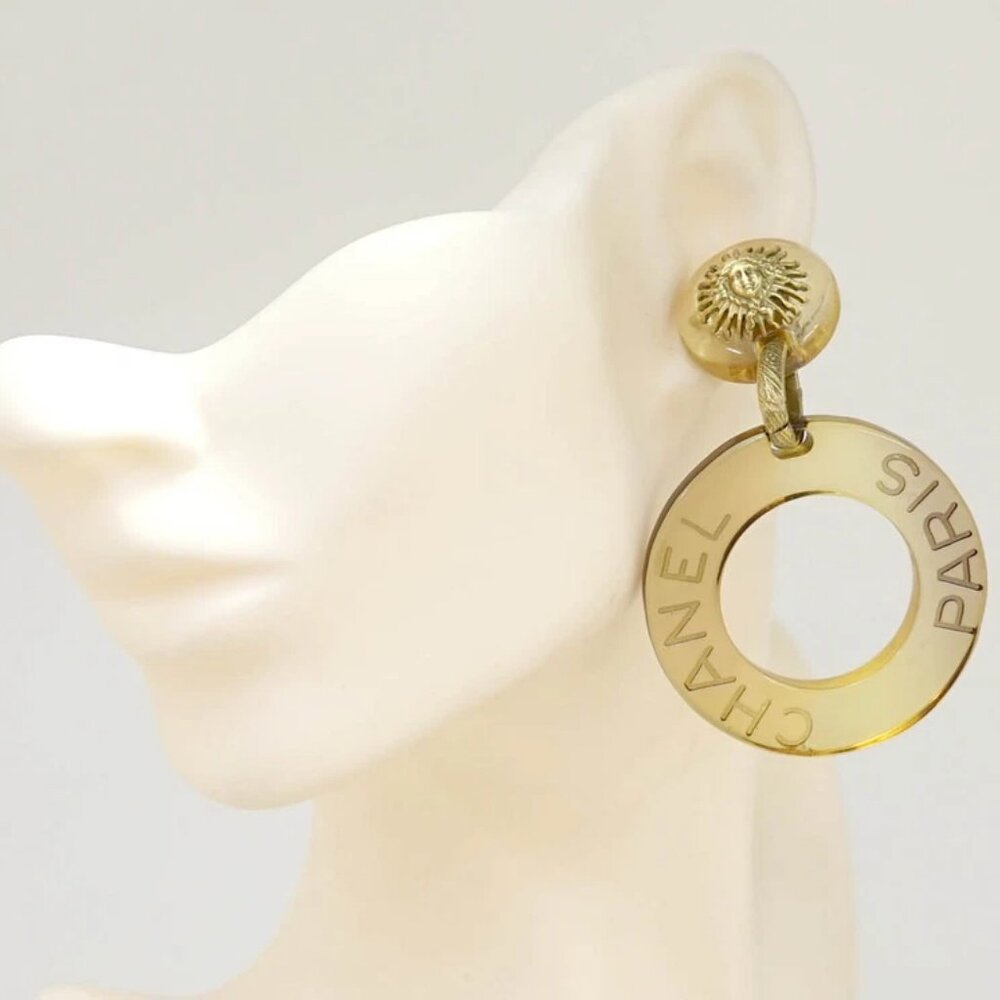 CHANEL Sun Motif Huge Lucite Hoop Dangle Earrings Gold Tone 95C w/Box USED x1130 - Picture 2 of 6